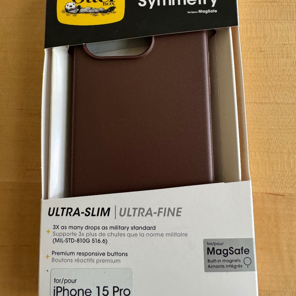 Otter Box Symmetry case for iPhone 15 Pro